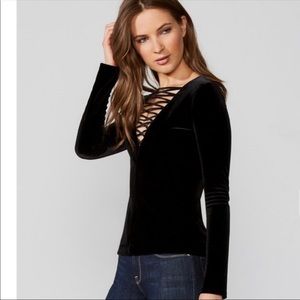 Bailey 44 Coven top